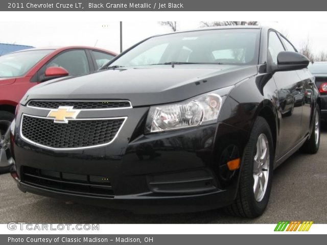 2011 Chevrolet Cruze LT in Black Granite Metallic