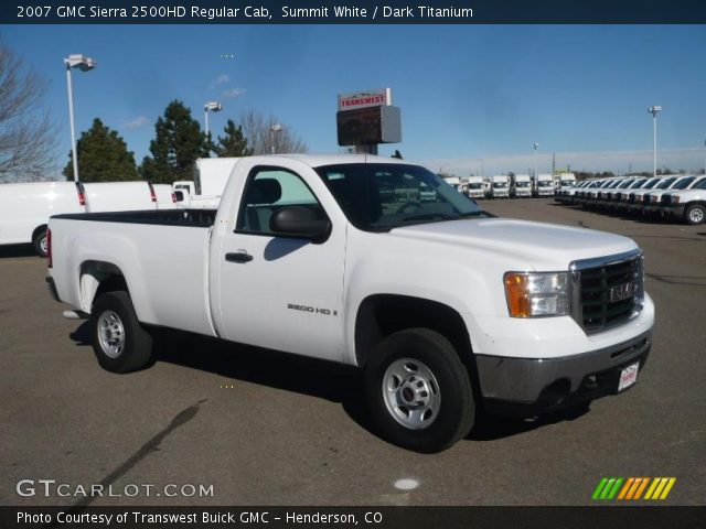 2007 GMC Sierra 2500HD Regular Cab in Summit White