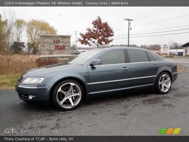 2004 Volkswagen Phaeton V8 4Motion Sedan in Coucou Grey