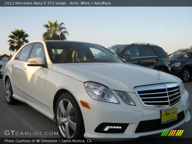 2011 Mercedes-Benz E 350 Sedan in Arctic White