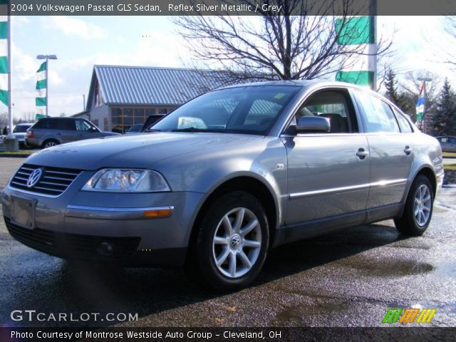 2004 Volkswagen Passat GLS Sedan in Reflex Silver Metallic