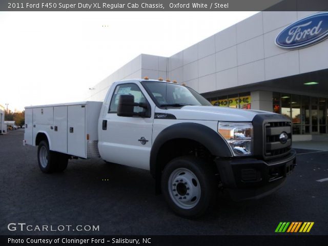 2011 Ford F450 Super Duty XL Regular Cab Chassis in Oxford White