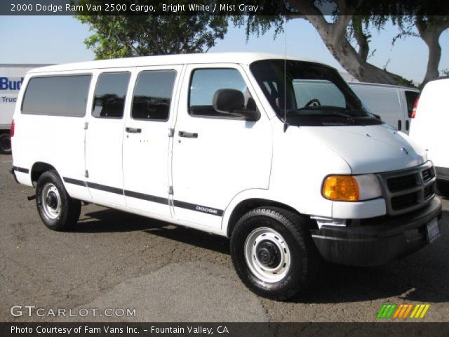 2000 Dodge Ram Van 2500 Cargo in Bright White