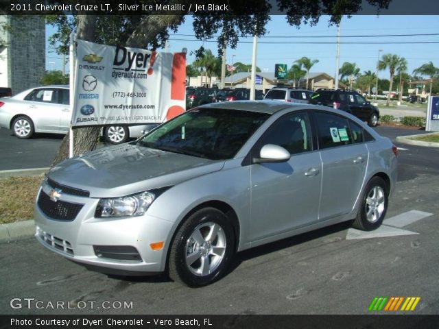 2011 Chevrolet Cruze LT in Silver Ice Metallic