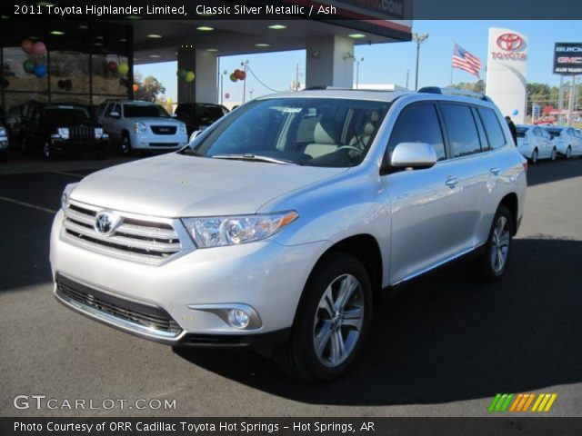 2011 Toyota Highlander Limited in Classic Silver Metallic