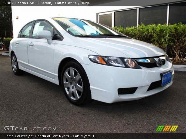 2009 Honda Civic LX Sedan in Taffeta White