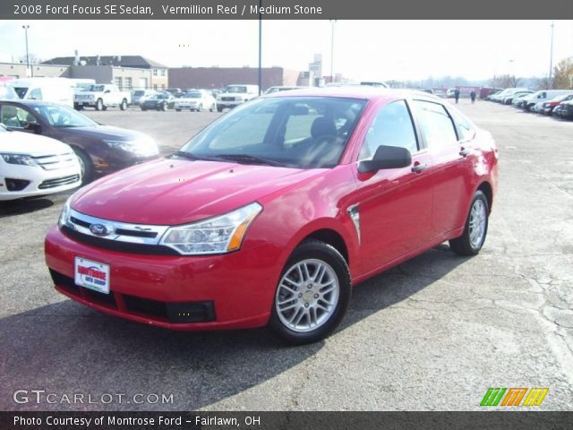 2008 Ford Focus SE Sedan in Vermillion Red