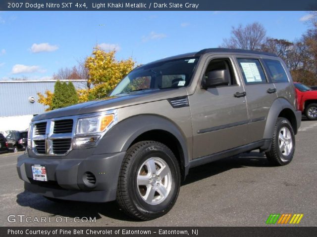 2007 Dodge Nitro SXT 4x4 in Light Khaki Metallic