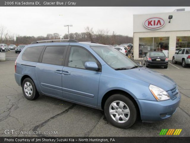 2006 Kia Sedona EX in Glacier Blue