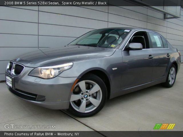 2008 BMW 5 Series 528xi Sedan in Space Grey Metallic