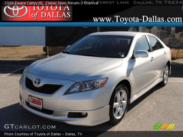 2009 Toyota Camry SE in Classic Silver Metallic