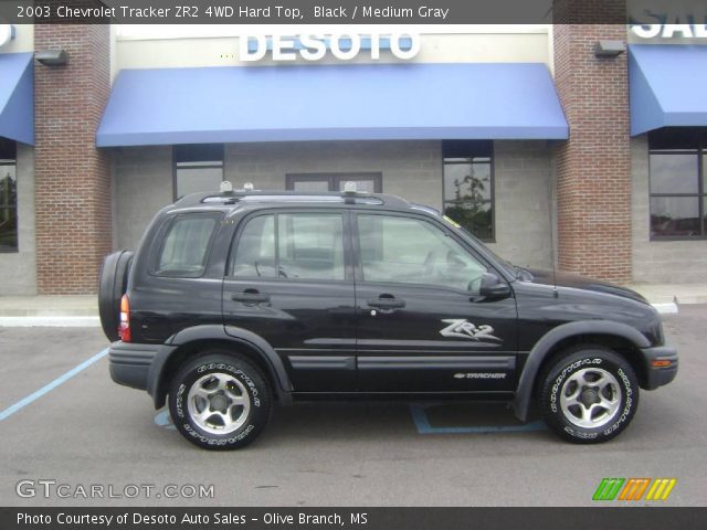 2003 Chevrolet Tracker ZR2 4WD Hard Top in Black