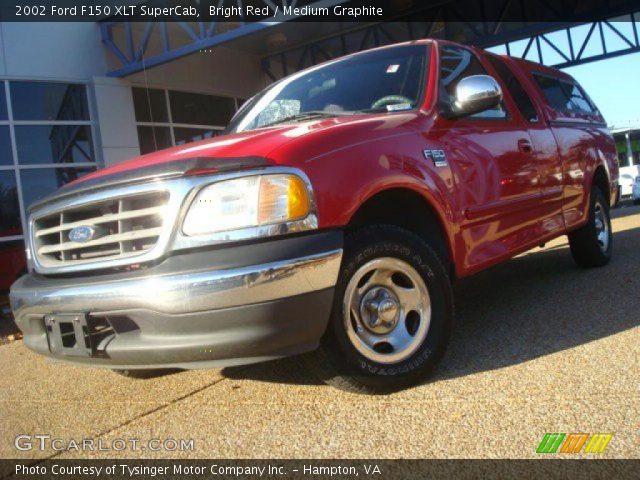 2002 Ford F150 XLT SuperCab in Bright Red