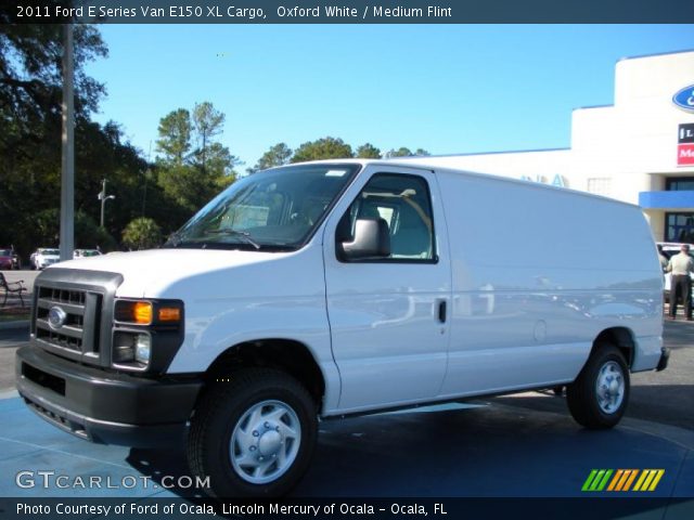 2011 Ford E Series Van E150 XL Cargo in Oxford White