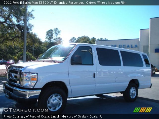 2011 Ford E Series Van E350 XLT Extended Passenger in Oxford White