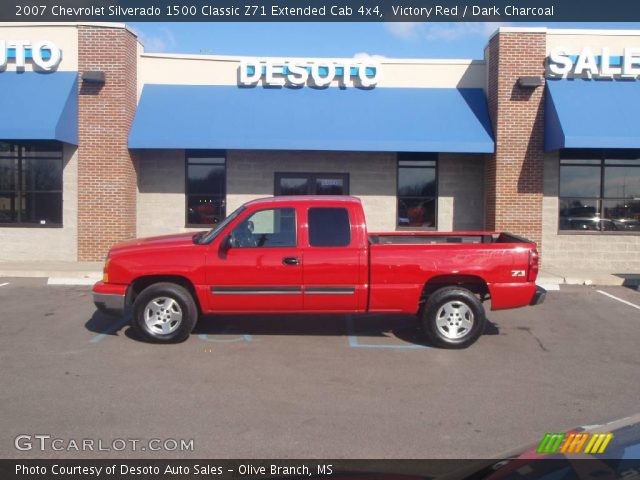 2007 Chevrolet Silverado 1500 Classic Z71 Extended Cab 4x4 in Victory Red