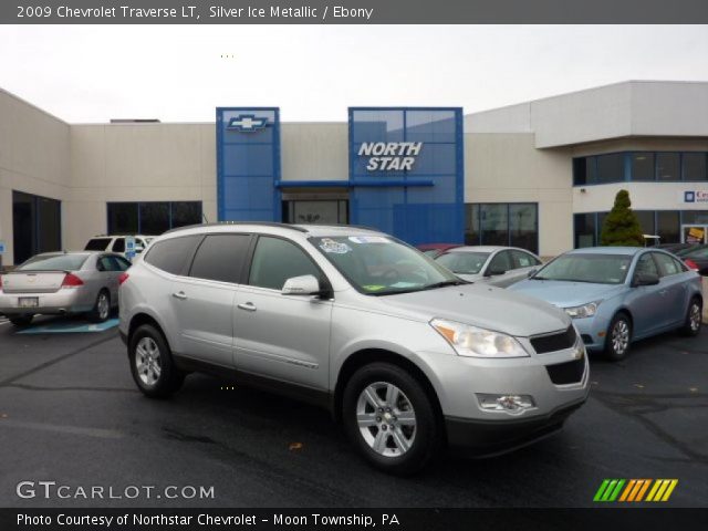 2009 Chevrolet Traverse LT in Silver Ice Metallic