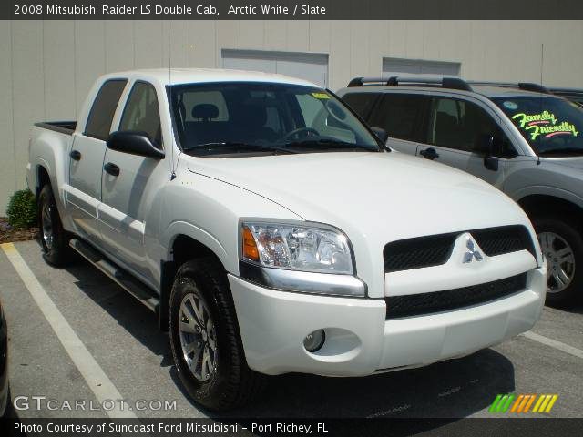 2008 Mitsubishi Raider LS Double Cab in Arctic White