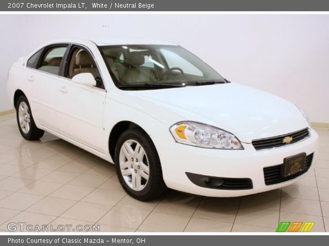 2007 Chevrolet Impala LT in White