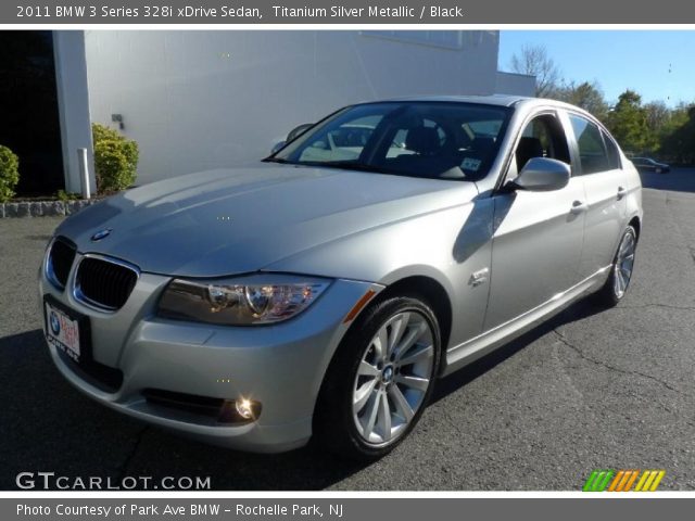 2011 BMW 3 Series 328i xDrive Sedan in Titanium Silver Metallic
