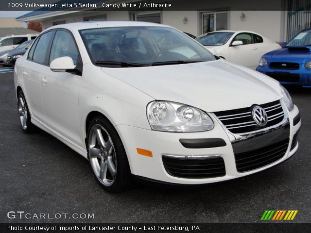 2009 Volkswagen Jetta S Sedan in Candy White
