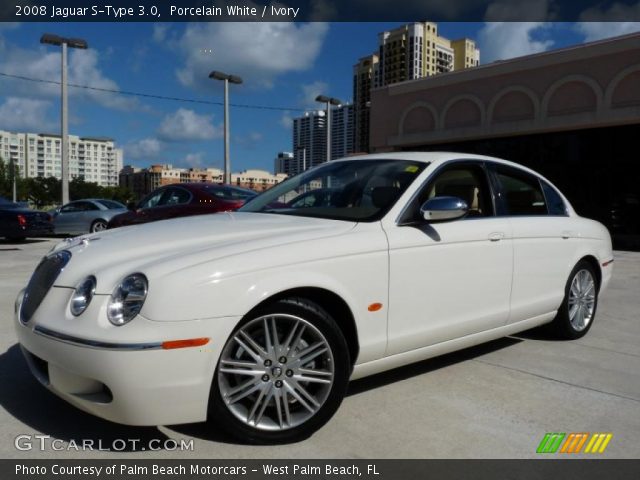2008 Jaguar S-Type 3.0 in Porcelain White