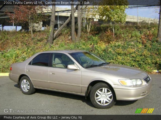 2001 Toyota Camry LE V6 in Cashmere Beige Metallic