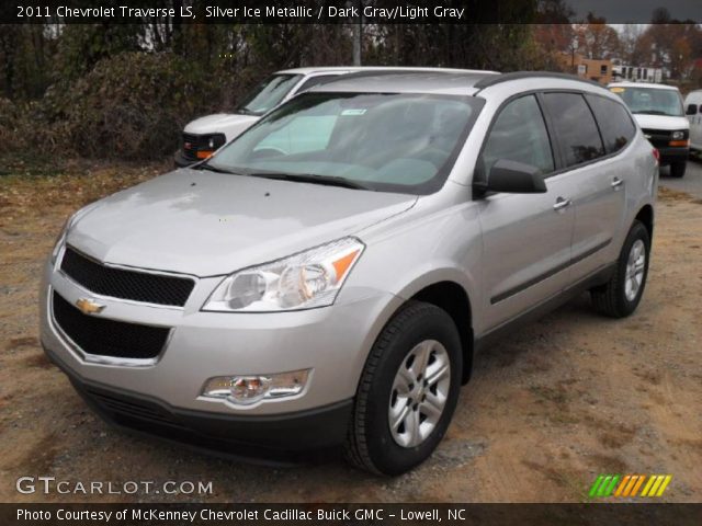 2011 Chevrolet Traverse LS in Silver Ice Metallic