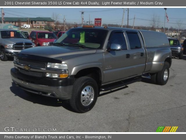 2001 Chevrolet Silverado 3500 LS Crew Cab 4x4 Dually in Light Pewter Metallic
