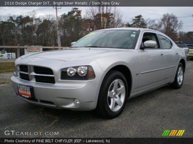 2010 Dodge Charger SXT in Bright Silver Metallic