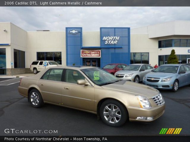 2006 Cadillac DTS  in Light Cashmere Metallic