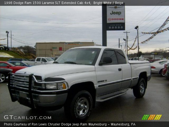 1998 Dodge Ram 1500 Laramie SLT Extended Cab 4x4 in Bright White