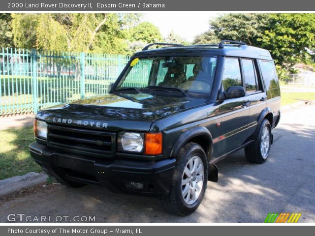 2000 Land Rover Discovery II  in Epsom Green
