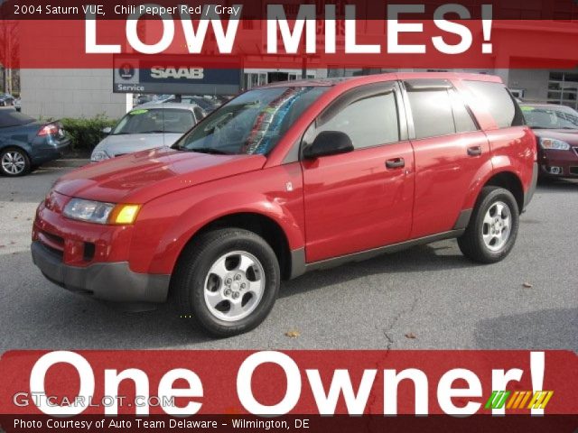 2004 Saturn VUE  in Chili Pepper Red