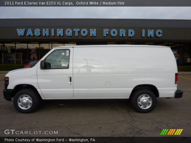 2011 Ford E Series Van E150 XL Cargo in Oxford White