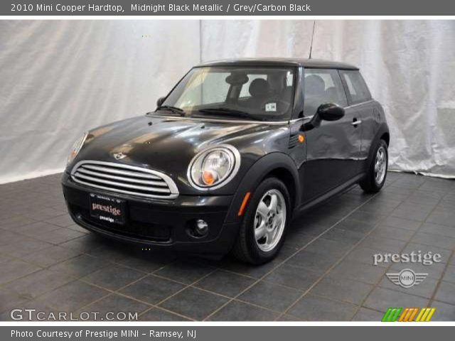 2010 Mini Cooper Hardtop in Midnight Black Metallic