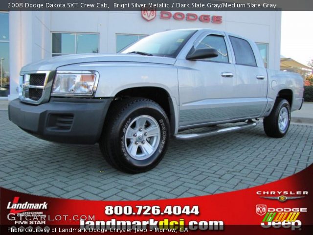2008 Dodge Dakota SXT Crew Cab in Bright Silver Metallic
