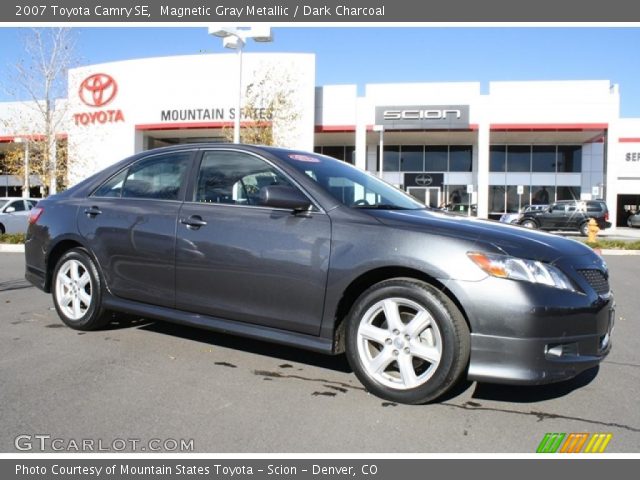 2007 Toyota Camry SE in Magnetic Gray Metallic