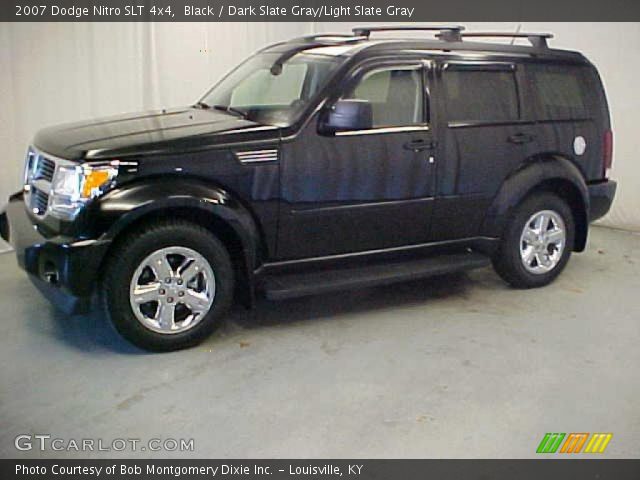 2007 Dodge Nitro SLT 4x4 in Black