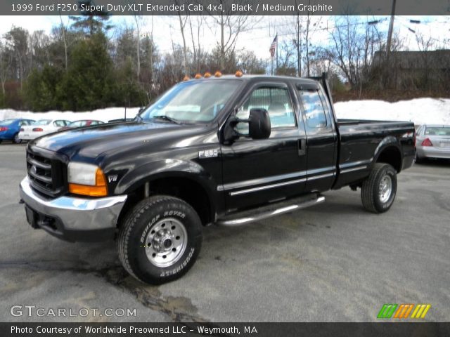 1999 Ford F250 Super Duty XLT Extended Cab 4x4 in Black