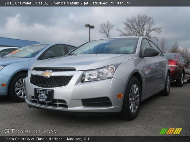 2011 Chevrolet Cruze LS in Silver Ice Metallic