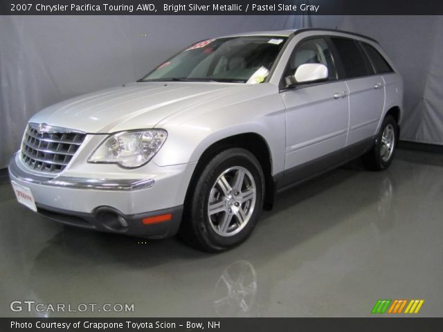 2007 Chrysler Pacifica Touring AWD in Bright Silver Metallic