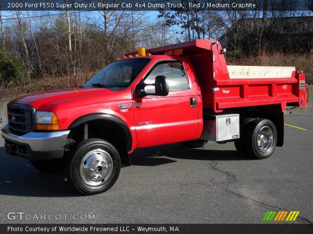 2000 Ford F550 Super Duty XL Regular Cab 4x4 Dump Truck in Red