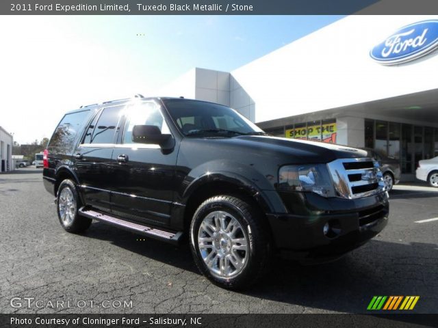 2011 Ford Expedition Limited in Tuxedo Black Metallic