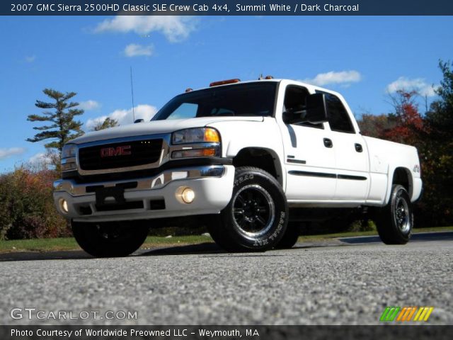 2007 GMC Sierra 2500HD Classic SLE Crew Cab 4x4 in Summit White