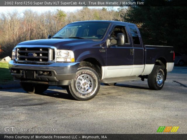 2002 Ford F250 Super Duty XLT SuperCab 4x4 in True Blue Metallic