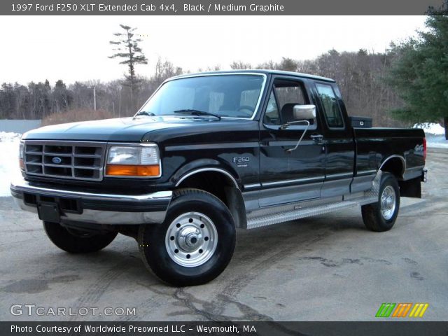 1997 Ford F250 XLT Extended Cab 4x4 in Black