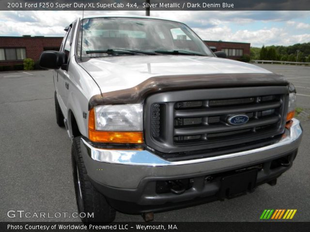 2001 Ford F250 Super Duty XL SuperCab 4x4 in Silver Metallic