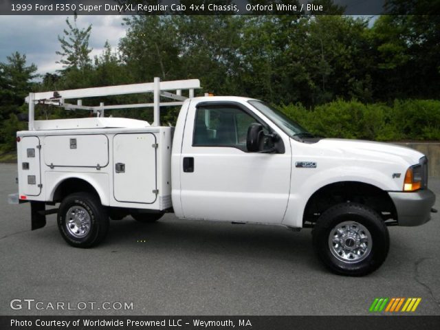 1999 Ford F350 Super Duty XL Regular Cab 4x4 Chassis in Oxford White