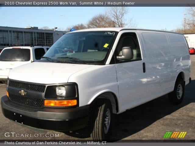 2010 Chevrolet Express 2500 Work Van in Summit White